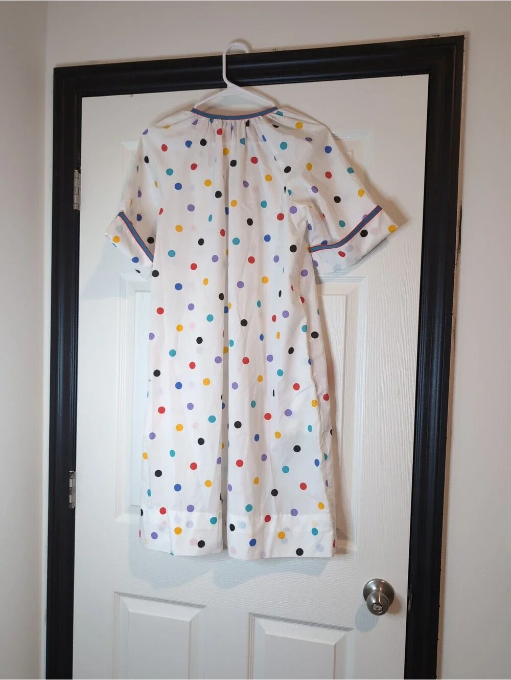 Large/XL vintage polka dot models coat/robe